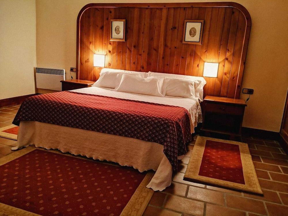Pazo Revel Hotel & Resort Pontevedra Bagian luar foto