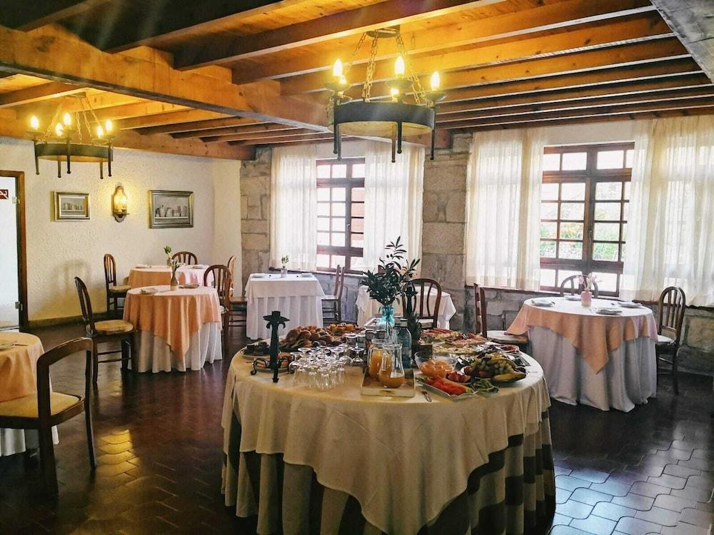 Pazo Revel Hotel & Resort Pontevedra Bagian luar foto