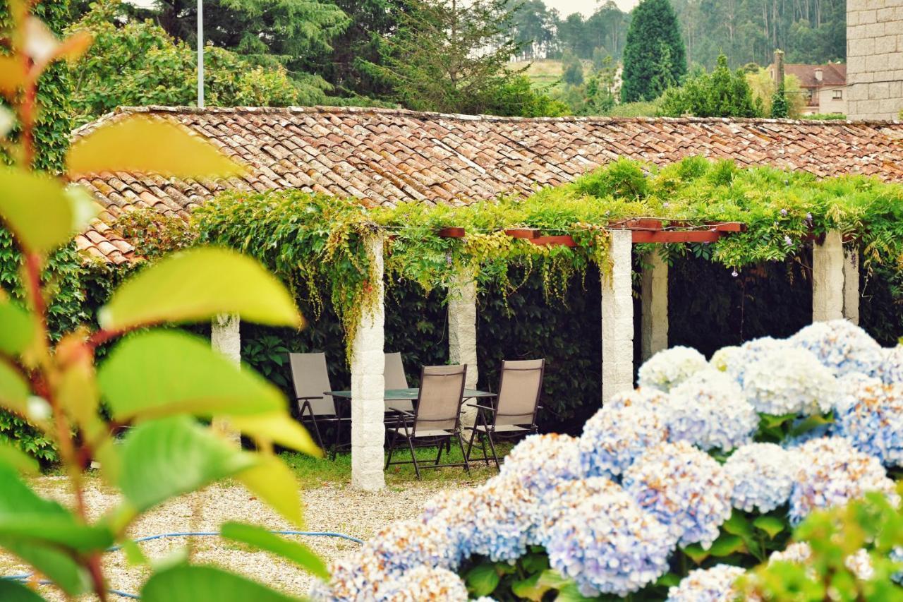 Pazo Revel Hotel & Resort Pontevedra Bagian luar foto